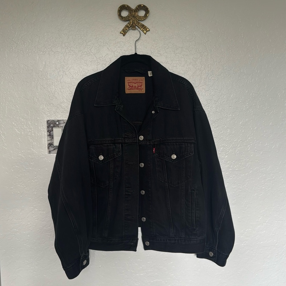 Levis Oversized Jean Jacket